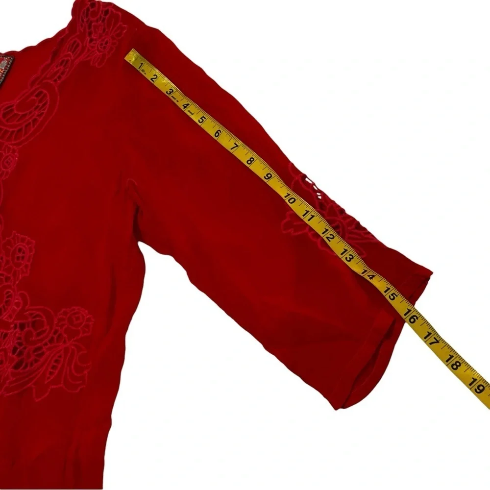 NWT Johnny Was Arlene appliqué Red Lace Tunic top with scoop neck 3/4 sleeves